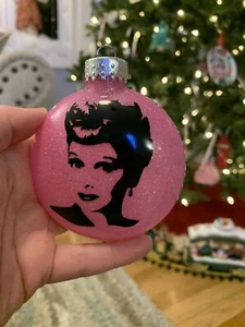 Handgefertigtes Weihnachtsschmuck ""Lucille Ball""! - Bild 1 von 3