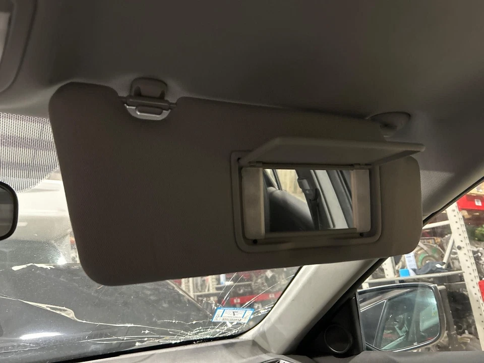 Acura ILX 2018 parasol pasajero pantalla derecha panel iluminación OEM 16 17 18 Foto 1 de 1