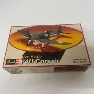 Vintage 1978 Revell F4U Corsair 1/72 Scale Model Military Airplane Kit - Picture 1 of 7