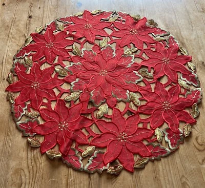 Red Green Gold Poinsettia Embroidery Round Table Centre Piece Placemat  Doily - Image 1 of 3