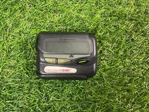 Motorola Flex Cellular One Black Pager Beeper W/ Clip Powers On - Picture 1 of 9