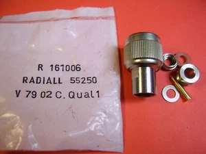 [1szt] RADIALL R161006 50 omów WTYCZKA 11GHz ZŁĄCZA RF - Zdjęcie 1 z 1