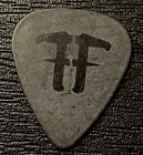 FOO FIGHTERS / DAVE GROHL  / TOUR GUITAR PICK