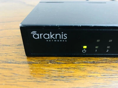 Araknis Networks 1Gbps 4 Port Gigabit Switch AN-100-SW-R-5 SnapAV NICE! - Image 1 of 4