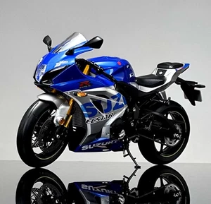 LCD 1/12 Scale Suzuki GSX-R 1000R Silver/Blue Motorcycle Diecast Model Toy - Picture 1 of 8