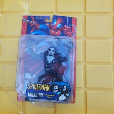 Figura ToyBiz Marvel Spider-Man Morbius 2003 con variante de acción Fang Attack H64  Foto 1 de 2