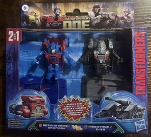 Transformers One Optimus Prime vs Megatron D16 Launch and Race 2" Action Figures - Picture 1 of 4