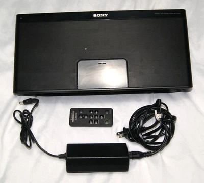 sony rdp-xf100ip dock & paly ipod speaker w/ aux  fm radio & remote tested - Image 1 of 4
