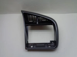 Audi R8 420 Luftausströmer mit Blende 423820951 423858340 Ausströmer mitte - Bild 1 von 24