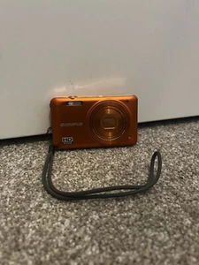 Olympus D D-745 14.0MP Digital Camera HD Movie - Orange - Untested & No Battery - Picture 1 of 9