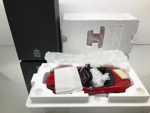KYOSHO BMW Z8 E52 ROADSTER HARDTOP -RED 1:18- GOOD IN DEALER BOX - Imagen 1 de 13