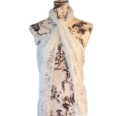 Envoltura de encaje marfil hasta la rodilla con flecos de 6" mangas caftán poliéster Foto 1 de 4