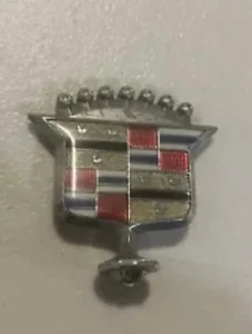 Vintage Cadillac Hood Ornament With No Crest Chrome Topper - Picture 1 of 3