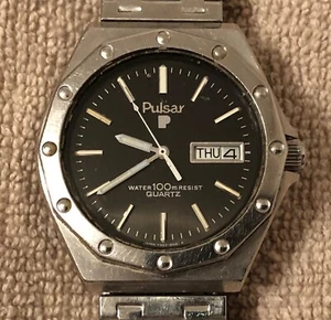Men's Vintage Pulsar Watch - Rare / Revolver Style Bezel/ Y563 8349 - Picture 1 of 7