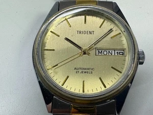 alte VINTAGE TRIDENT AUTOMATIC DATE DAY HERREN ARMBANDUHR HAU 1970er J. - Picture 1 of 5