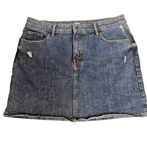 Old Navy Distressed Blue Denim Mid Thigh Skirt. Women Juniors Size 14 - Picture 1 of 8