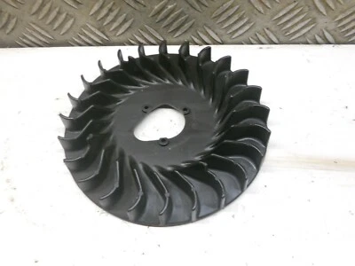 Honda GXV 140 - Turbine plastique de refroidissement - Photo 1/2