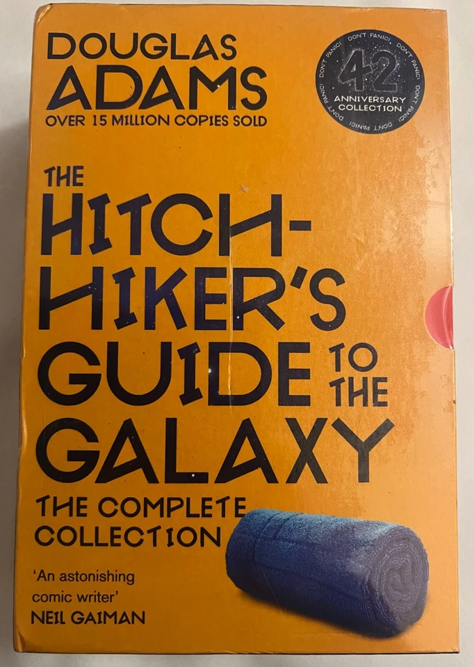 Complete Hitchhiker's Guide to The Galaxy BOXSET by Douglas Adams (english) Book