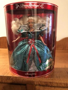 1995 HAPPY HOLIDAYS Barbie Doll Special Edition Blonde Hair  NRFB W/Certificate - Picture 1 of 8