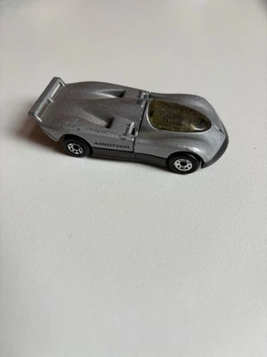 Modellauto Matchbox 1989 Oldsmobile Aerotech 1:66 - Bild 1 von 4