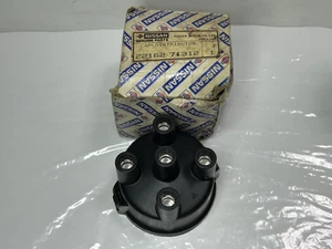 Nissan Datsun 1000 1200 B10 B110 B120 B210 B310 720 Distributor Cap - Picture 1 of 3