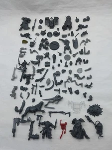 Menge (50+) Warhammer 40k und Fantasy Teile und Stücke - Bild 1 von 6