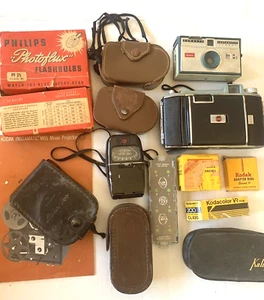 VTG Camera Photography Lot Light Exposure Meters Kodak Instamatic Film 620 Bulbs - Picture 1 of 9
