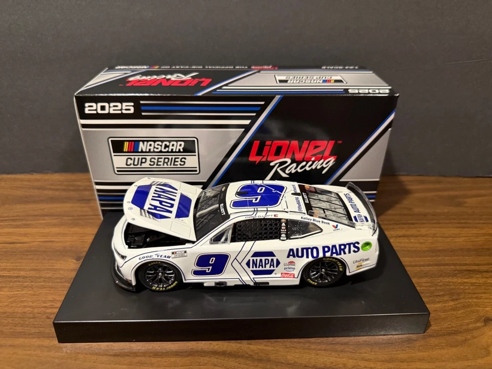Chase Elliott 2025 #9 NAPA White Hendrick Chevrolet NASCAR 1/24 CUP - Image 1 of 4
