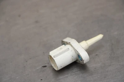 07-08 HONDA CBR600RR AIR INTAKE TEMPERATURE TEMP SENSOR 37880-P05-A00 - Image 1 of 4