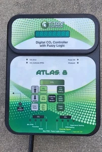 Titan Controls Atlas 8 Digital CO2 Controller with Fuzzy Logic - Picture 1 of 5