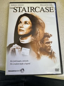 The Staircase (DVD, 1998) Barbara Hershey William Peterson Diane Ladd - Imagen 1 de 4