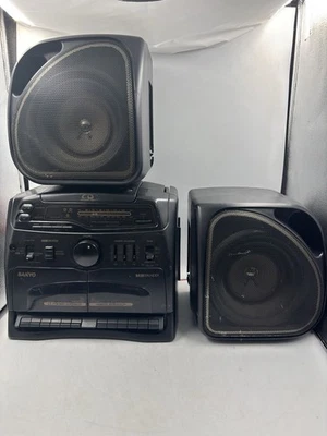Sanyo MCD-S850 Boombox AM FM CD Tape Deck con Altavoces Desconectantes - Funciona *Leer* Foto 1 de 4