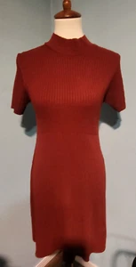 EXPRESS SIZE M FITTED RIB KNIT DRESS IN RUSTY BROWN - Picture 1 of 1
