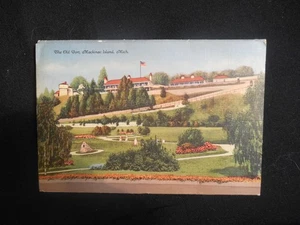 1935  Souvenir Folder  of Mackinac Island, Mich  18 Pic. Post Card - Picture 1 of 3