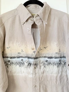 Cabelas Shirt Beige Flannel Deerskin Soft Chamois Dogs Ducks Hunting Mens Medium - Picture 1 of 12