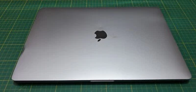 Apple 16" MacBook Pro (Late 2019, Silver) 8C/32GB/5500M/1TB_2_6 - Bild 1 von 4
