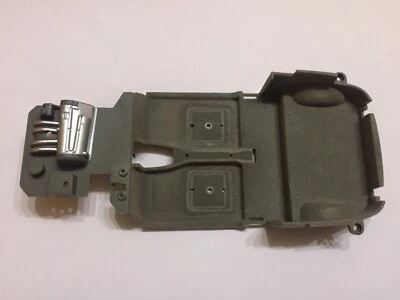 Châssis intérieur pièce détachée miniature Norev Peugeot 206 CC Parotech 1/18 - Photo 1/2