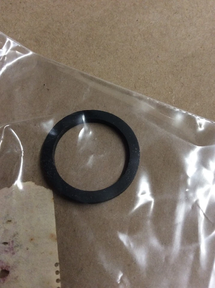 KAWASAKI G3TR G3SS G4TR KS125 KV100 KH100 JUNTA COPO PETCOCK FABRICANTE DE EQUIPAMENTO ORIGINAL NOS 51037-011 - Imagem 1 de 1