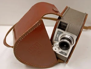CAMERA " ARMOR 8 " - 8 mm - 1951 / 61 - N°26201 -France - Imagen 1 de 3