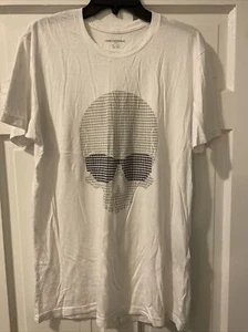 Karl Lagerfeld Paris Men's White Skull Graphic T-Shirt - Size XL - EUC - Picture 1 of 4