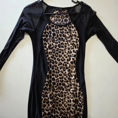 Vestido Iris Los Angeles Estampado Leopardo Negro Malla Manga Larga Pequeño Foto 1 de 4