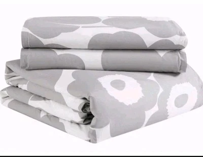New  MARIMEKKO Unikko Duvet Cover SET Gray/White Floral Cotton King - Image 1 of 3