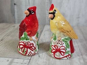 Lenox Winter Greetings Cardinal Salt & Pepper Shaker Set New in Box - Picture 1 of 10