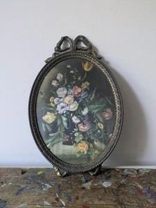 Vintage Brass Oval Ornate Fabric Print Flowers Roses Picture Frame Bouquet Old - Picture 1 of 9