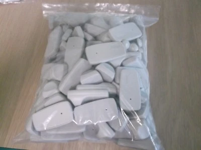 7311288 100 Lot Checkpoint Hard Tags With Pins HT@S - Image 1 of 3