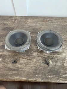 (2) Paradigm CCWF Center Channel Speaker Pair Canada 9409 FREE SHIPPING!! - Picture 1 of 9