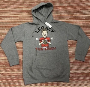 TB12 Tom Brady Men’s Medium Pullover Hoodie Gray Sweatshirt Legacy NEW - Picture 1 of 8