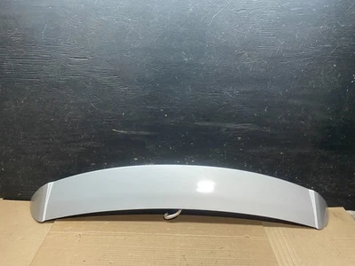 Alerón trasero híbrido Toyota Prius C 2012 a 2015 76085-52200 V2840 DG Foto 1 de 4