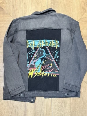 Chaqueta Denim Def Leopardo Comida Chatarra Mediana Foto 1 de 4