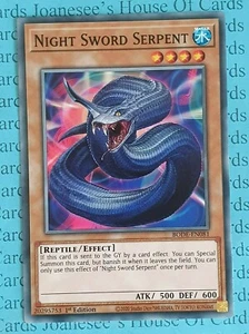 Espada Nocturna Serpiente BODE-EN081 Tarjeta Común Yu-Gi-Oh 1a Edición Nueva - Imagen 1 de 3